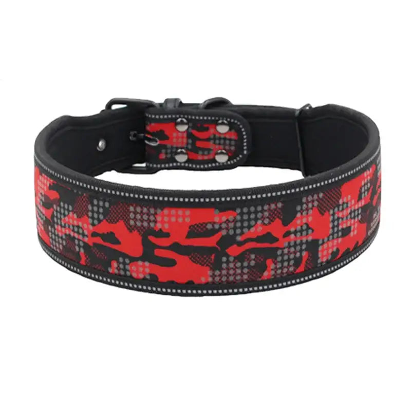 Dog collar with a red and black camouflage pattern.